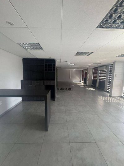 Sala-Conjunto, 1143 m² - Foto 1