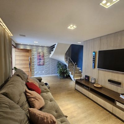 Casa, 3 quartos, 164 m² - Foto 1