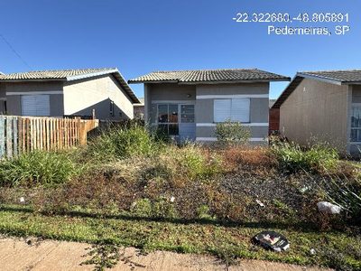 Casa, 2 quartos, 180 m² - Foto 1