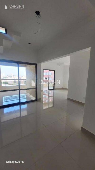 Cobertura, 4 quartos, 239 m² - Foto 1