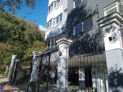 Sobrado, 9 quartos, 499 m² - Foto 4
