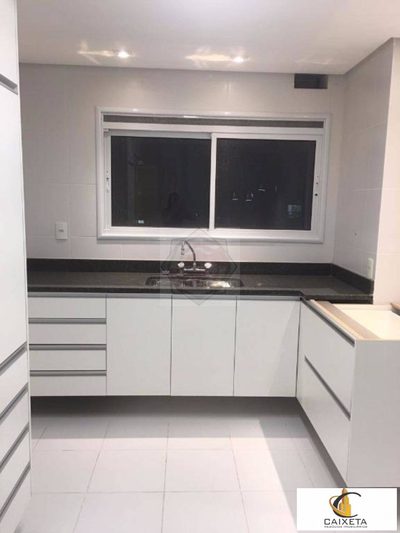 Apartamento, 3 quartos, 270 m² - Foto 4