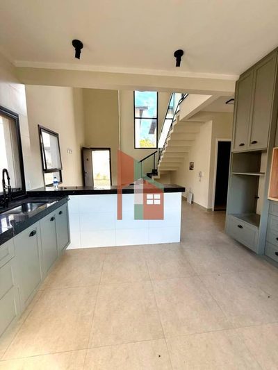 Sobrado, 3 quartos, 98 m² - Foto 3