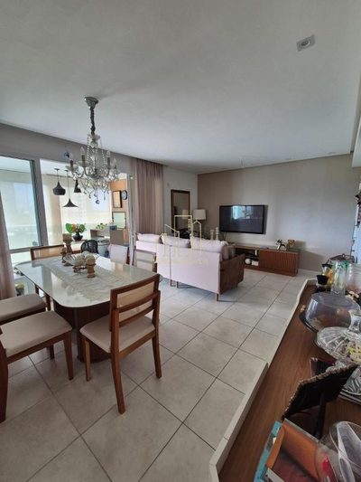 Apartamento, 3 quartos, 110 m² - Foto 1