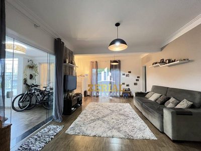 Sobrado, 3 quartos, 207 m² - Foto 1