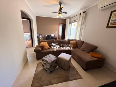 Casa, 3 quartos, 233 m² - Foto 4