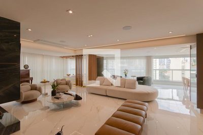 Apartamento, 3 quartos, 254 m² - Foto 1