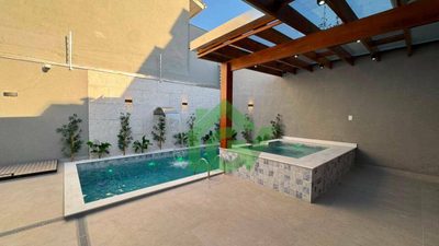 Casa, 3 quartos, 130 m² - Foto 1