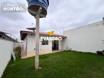 Casa, 3 quartos, 98 m² - Foto 3