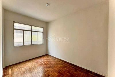 Apartamento, 2 quartos, 58 m² - Foto 1
