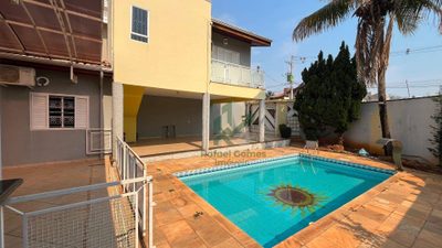 Casa, 3 quartos, 190 m² - Foto 2