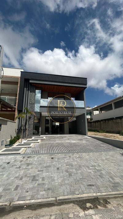 Casa, 4 quartos, 253 m² - Foto 1