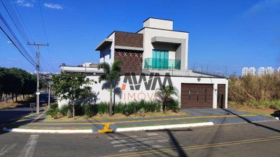 Sobrado, 3 quartos, 239 m² - Foto 1