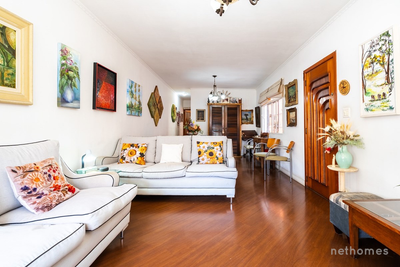 Casa, 3 quartos, 212 m² - Foto 1