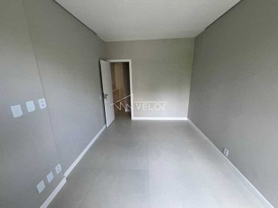 Apartamento, 3 quartos, 130 m² - Foto 4