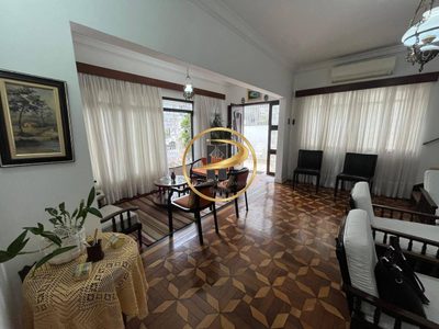 Sobrado, 5 quartos, 222 m² - Foto 1