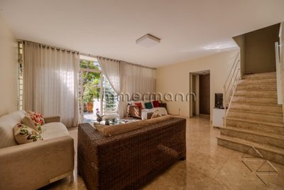 Casa, 3 quartos, 200 m² - Foto 2