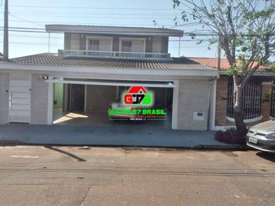 Casa, 3 quartos, 252 m² - Foto 2