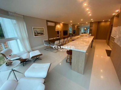 Apartamento, 3 quartos, 185 m² - Foto 1
