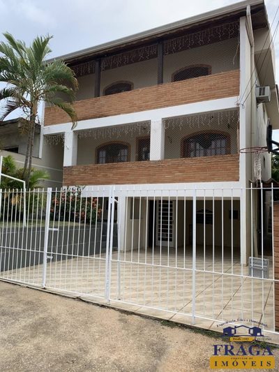 Sobrado, 4 quartos, 250 m² - Foto 1