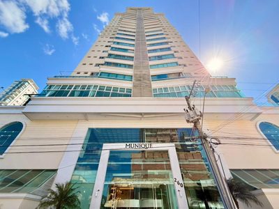 Apartamento, 3 quartos, 135 m² - Foto 1