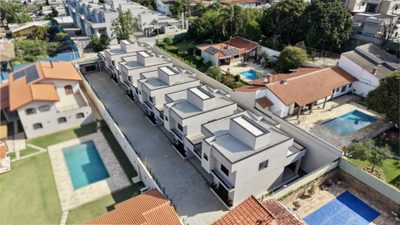 Casa de Condomínio - Foto 1