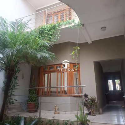 Casa, 3 quartos, 282 m² - Foto 2