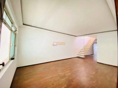 Sobrado, 3 quartos, 206 m² - Foto 1