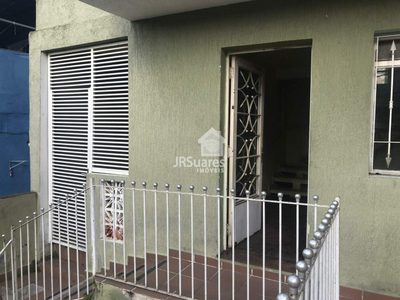 Casa, 5 quartos, 84 m² - Foto 1