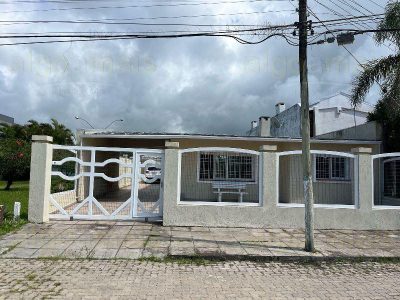 Casa, 4 quartos, 204 m² - Foto 3