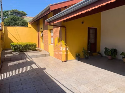 Casa, 3 quartos, 304 m² - Foto 1