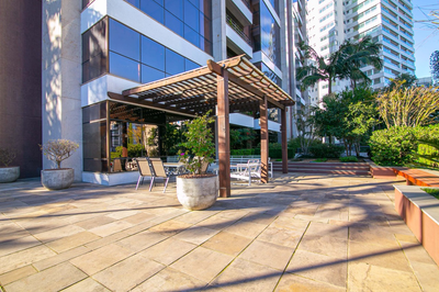 Apartamento, 4 quartos, 276 m² - Foto 2