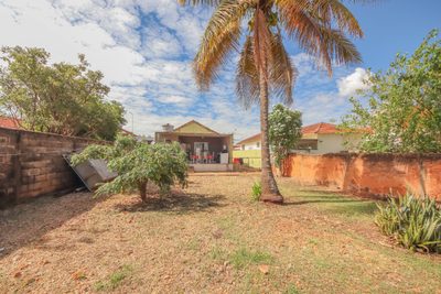 Casa, 3 quartos, 104 m² - Foto 1