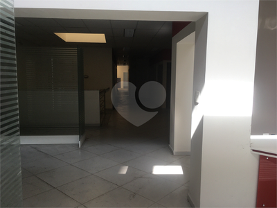 Prédio Inteiro, 824 m² - Foto 1
