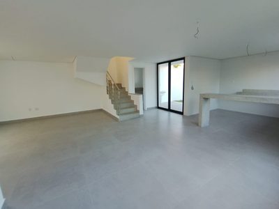 Casa, 3 quartos, 124 m² - Foto 1