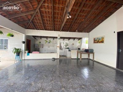 Casa, 7 quartos, 269 m² - Foto 4
