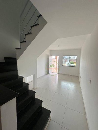 Sobrado, 2 quartos, 290 m² - Foto 4