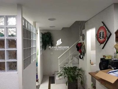 Casa, 3 quartos, 250 m² - Foto 1