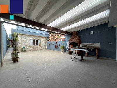 Casa, 3 quartos, 177 m² - Foto 1