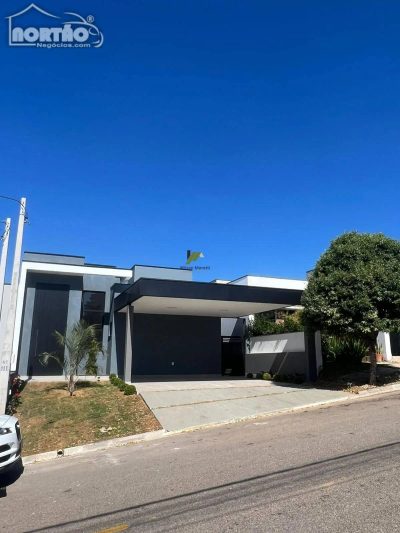 Casa, 5 quartos, 170 m² - Foto 2