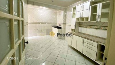 Sobrado, 5 quartos, 380 m² - Foto 2