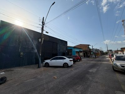 Loja-Salão, 600 m² - Foto 1
