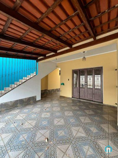 Casa, 3 quartos, 138 m² - Foto 2
