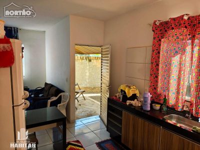 Casa, 3 quartos - Foto 2
