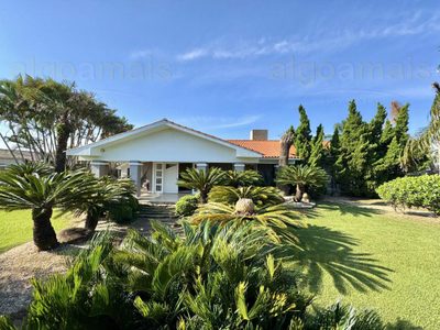 Casa, 5 quartos, 418 m² - Foto 1