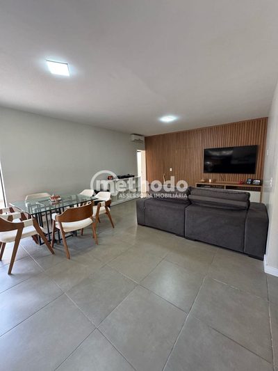 Casa, 4 quartos, 380 m² - Foto 4