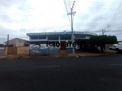 Casa, 1 quarto, 241 m² - Foto 2