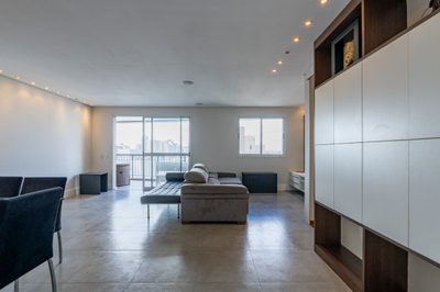 Apartamento, 3 quartos, 150 m² - Foto 2