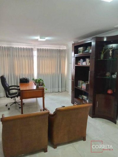 Apartamento, 3 quartos, 300 m² - Foto 1