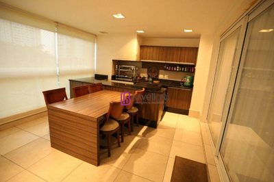 Apartamento, 3 quartos, 152 m² - Foto 2